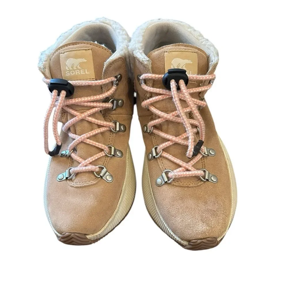 SOREL Out ‘N About Conquest Boot Size 5